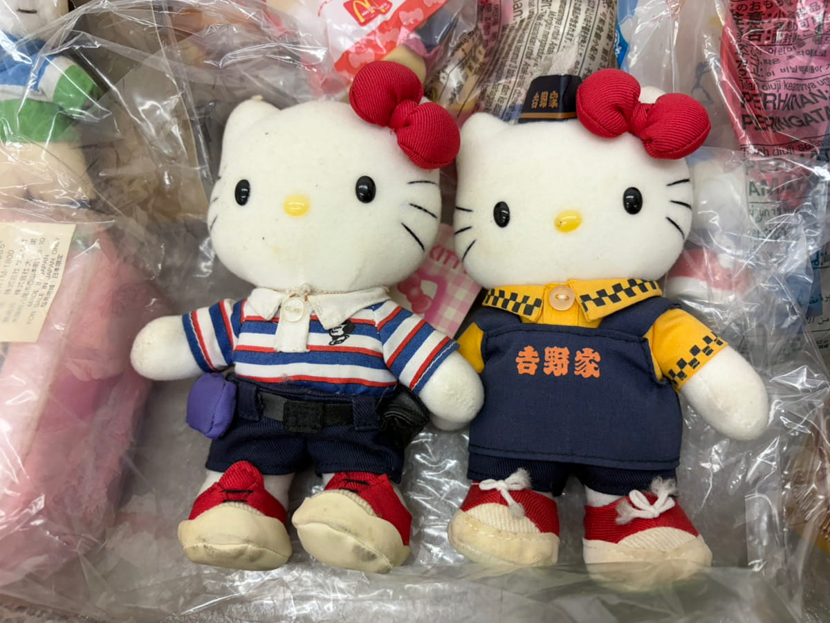 サンリオの「ハローキティ制服シリーズ」